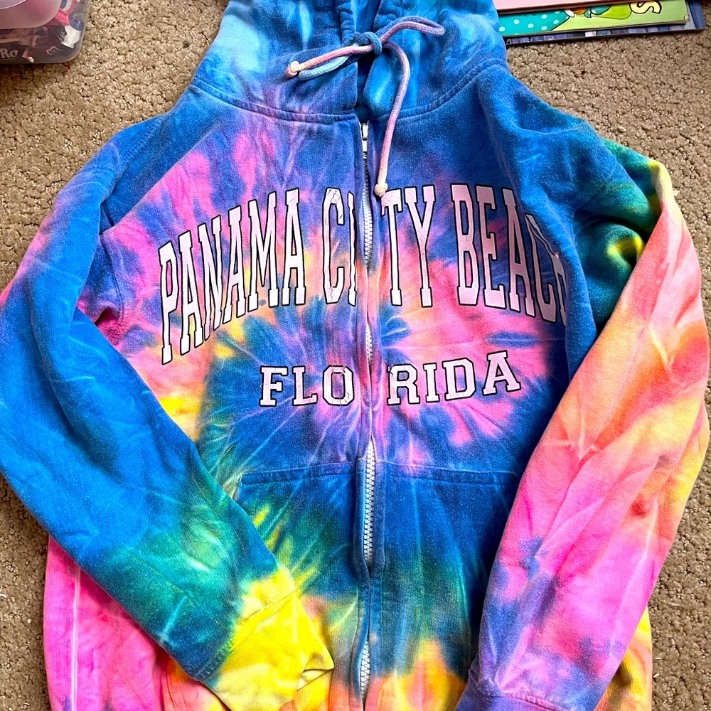 zip up hoodie